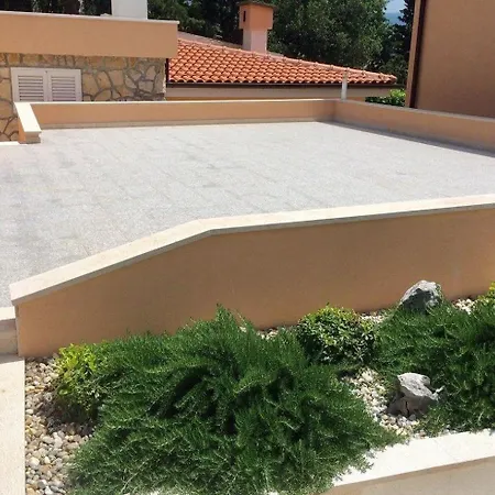 Lejlighed In Mit Terrasse, Garten Und Grill Und Panoramablick