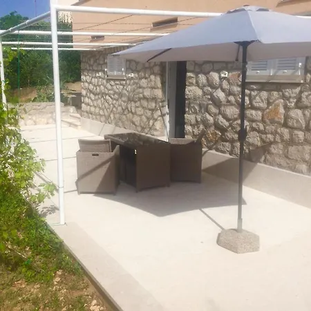 In Mit Terrasse, Garten Und Grill Und Panoramablick *